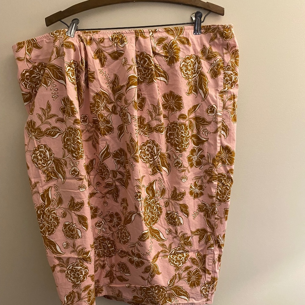 Pink floral size 22 Lane Bryant Skirt